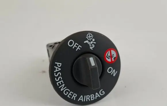 Renault Scenic IV - Grand scenic IV Passenger airbag on/off switch 681995290R