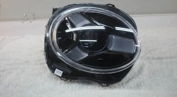 Nissan Juke II F16 Headlight/headlamp 260106PN0A 89916600
