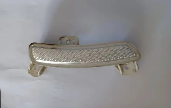 Hyundai Kona I Front reflector 92407-K4210