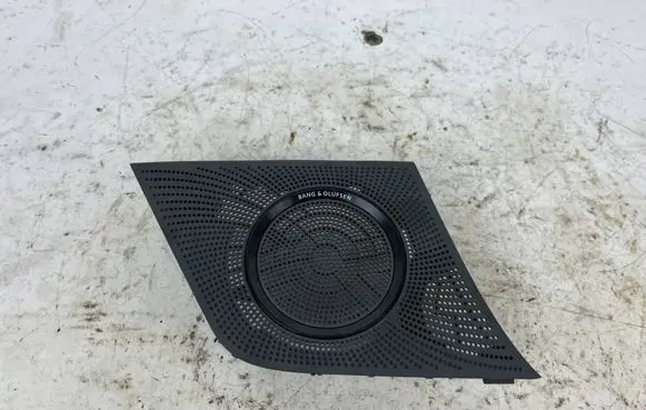 Audi Q5 SQ5 Side speaker trim/cover 8R0035428