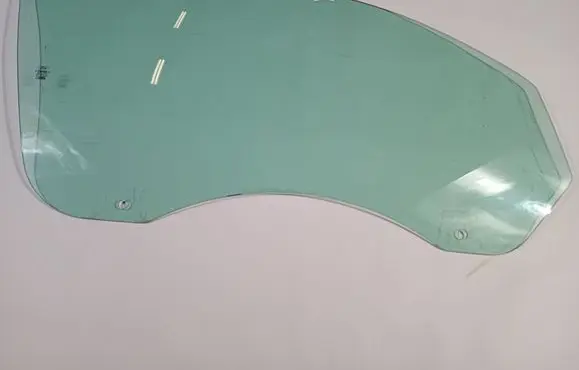 Ford Mustang V Front door window/glass (coupe) DD10696GTN