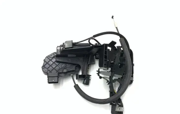 Jaguar XK - XKR Front door lock 6W83203A28BC