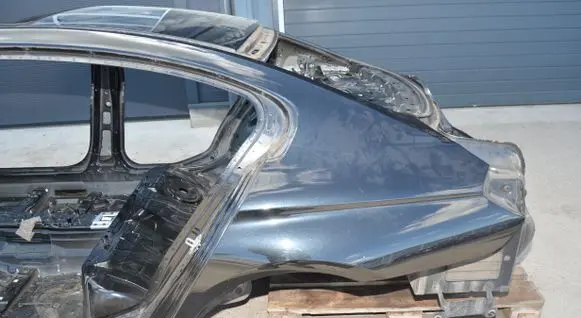 BMW 6 F06 Gran coupe Rear quarter panel 