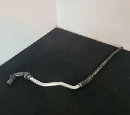 Mercedes-Benz C W205 Engine coolant pipe/hose A2058303202