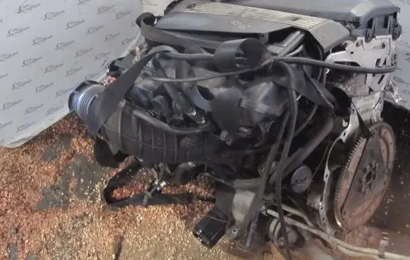 BMW 5 E60 E61 Engine M54B30