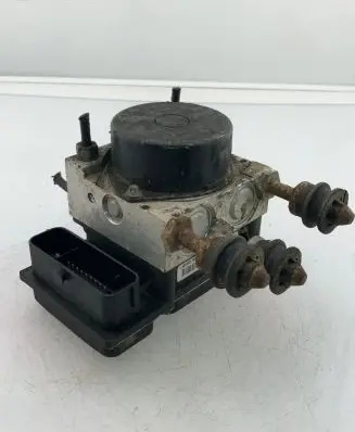 Skoda Fabia Mk2 (5J) ABS Pump 6R0614117 0265237003 0809297