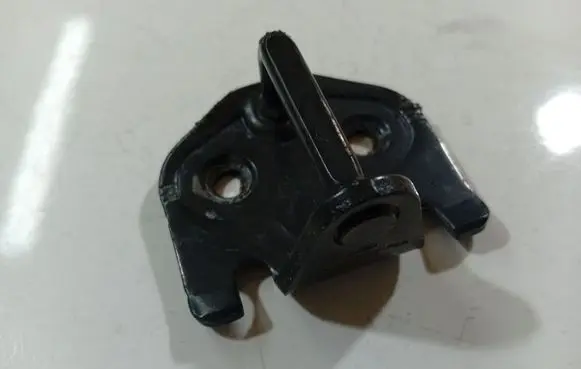 Ford Galaxy Front door lock loop/hook striker 6G91R21982FBB 6G91-R21982-FBB