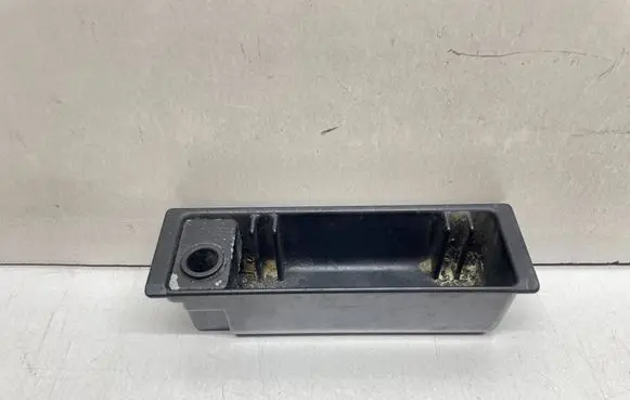 BMW 3 E46 Ashtray (front) 8229175 511682291759