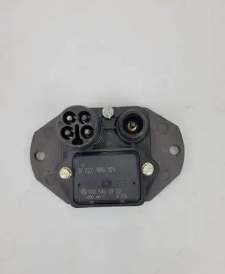 Mercedes-Benz Vito Viano W638 Ignition amplifier control unit A0025455932