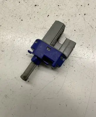 Clutch pedal sensor