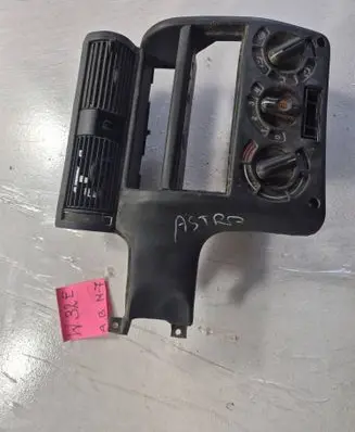 Opel Astra G Central console control unit 132703 90561110