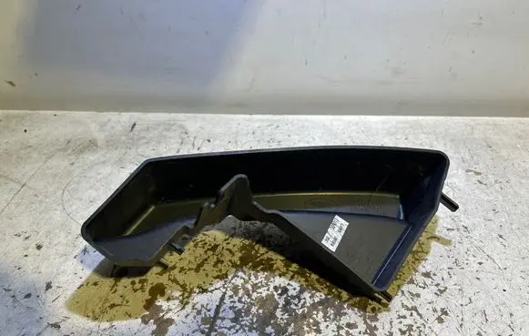 Land Rover Evoque I Front bumper mounting bracket BJ3217E762BB 1682B
