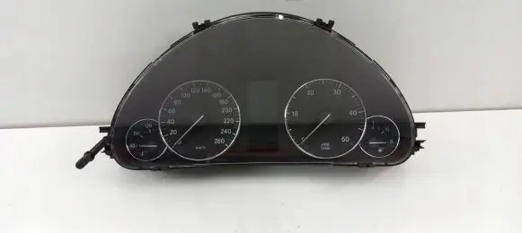 Mercedes-Benz C W203 Speedometer (instrument cluster)