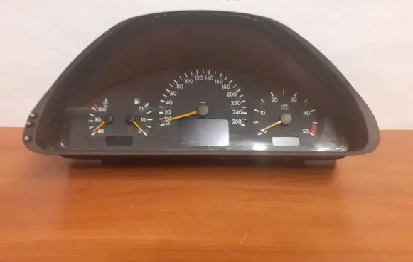 Mercedes-Benz E W210 Speedometer (instrument cluster) 87001357 6681