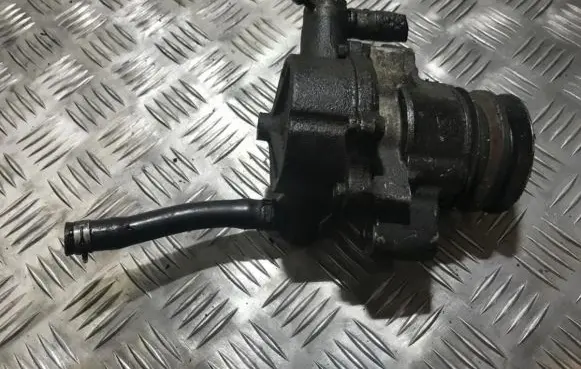 Mazda 626 Vacuum pump X2T50299 rfg118g00
