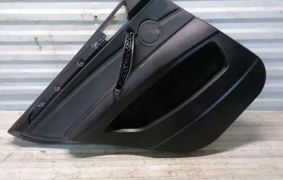 BMW X5 E70 Rear door card panel trim 773201