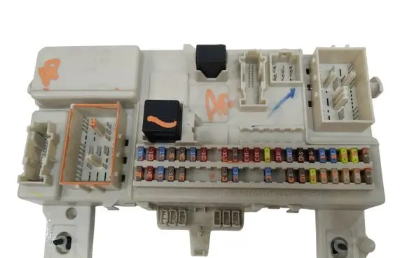Volvo V50 Fuse box set 30728906