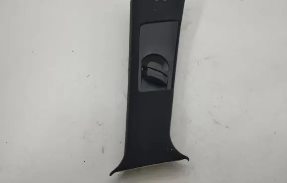 BMW X5 E53 (B) pillar trim (top) 8203872