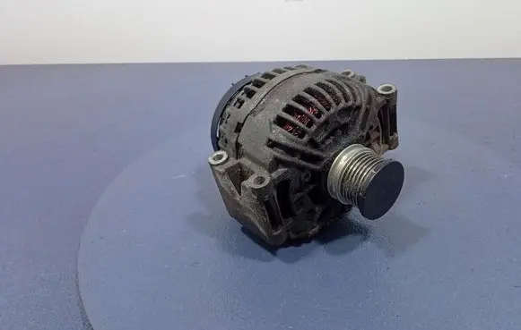 Mercedes-Benz Vito Viano W639 Generator/alternator 