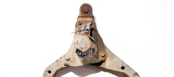 Mercedes-Benz Sprinter W906 Front lower control arm/wishbone