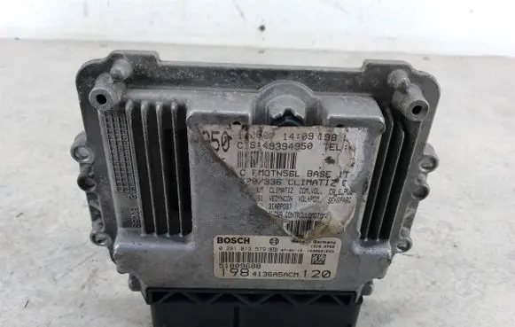 Fiat Bravo Engine control unit/module ECU 51809688