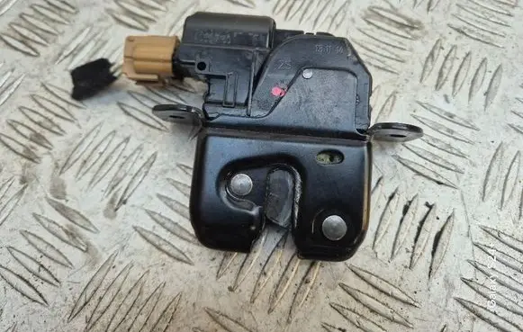 Renault Captur Tailgate/trunk/boot lock/catch/latch 846307169R