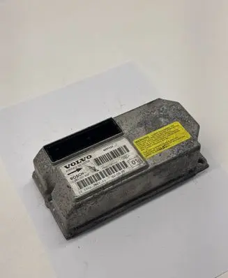 Volvo V70 Airbag control unit/module 8651523 0285001456 020241102001