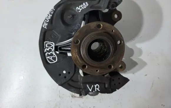 Peugeot 508 II Front wheel hub spindle knuckle P65