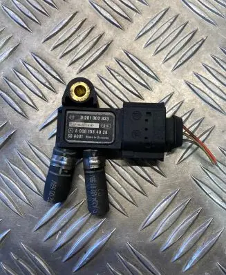 Mercedes-Benz C W204 Air pressure sensor A0061534928
