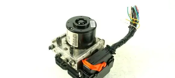 Toyota Yaris ABS Pump 445100D030 06210205164