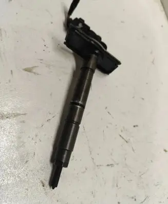 Audi A4 S4 B7 8E 8H Fuel injector 059130277AH