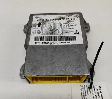 Mercedes-Benz CLS C218 X218 Airbag control unit/module A2189015200