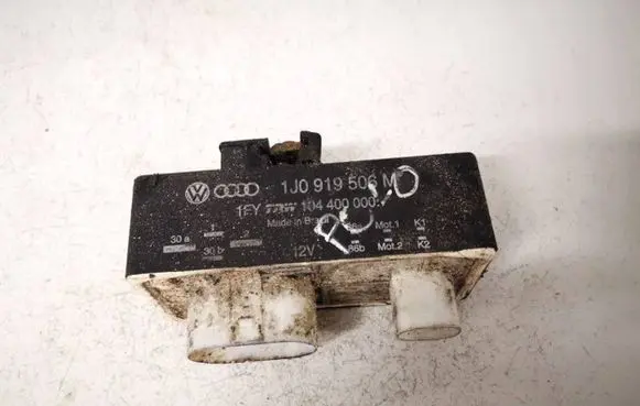 Seat Ibiza IV (6J,6P) Coolant fan relay 1j0919506m 898967000