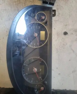 Ford Mondeo Mk III Speedometer (instrument cluster) 3S7T10849 0391635