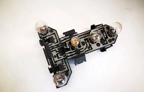 Volkswagen Golf IV Tail light bulb cover holder 1j6945257