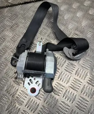 Hyundai i30 Front seatbelt 88820A6000TX 121129A0156 88820AB000