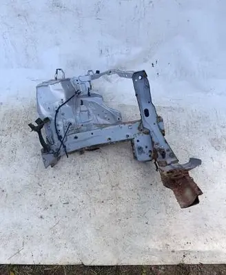 Honda FR-V Front side member 