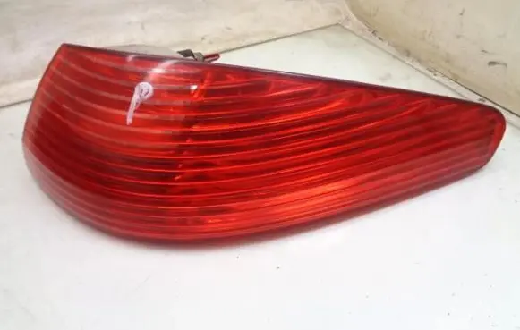 Peugeot 607 Rear/tail lights