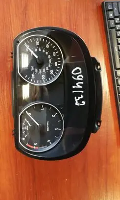 BMW 1 E81 E87 Speedometer (instrument cluster) 1024982