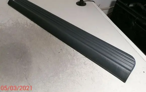 Honda HR-V Front sill trim cover 84201S2H0000