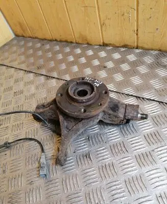 Peugeot 307 Front wheel bearing hub 