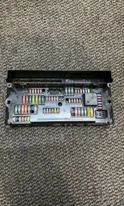 BMW 5 F10 F11 Fuse box set 9234421