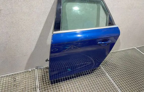 Audi A4 S4 B8 8K Rear door 