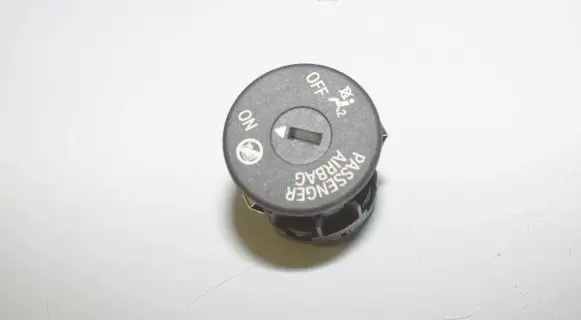 BMW M5 Passenger airbag on/off switch 9326501 61319326501