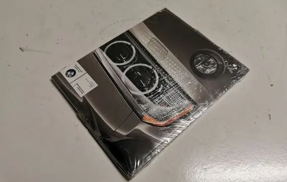 BMW X1 F48 F49 Owners service history hand book 2149085