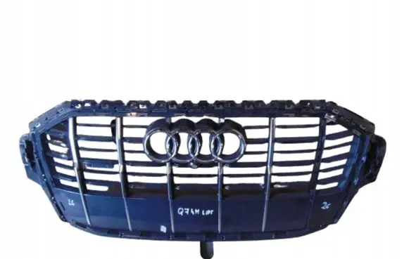Audi Q7 4M Front bumper upper radiator grill 4M0853651AJ 4M0853651AH