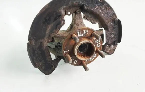 Volvo V50 Front wheel hub spindle knuckle