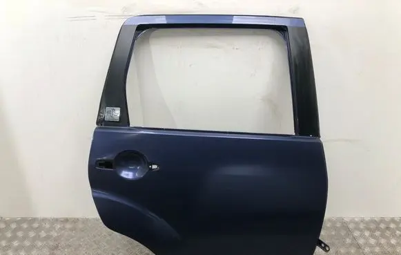 Citroen C-Crosser Rear door