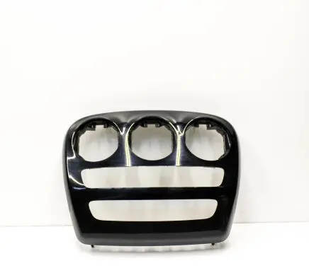 Mercedes-Benz C W205 Radio/GPS head unit trim A2056805707