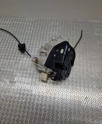 Audi A4 S4 B7 8E 8H Front door lock 8E1837016AA